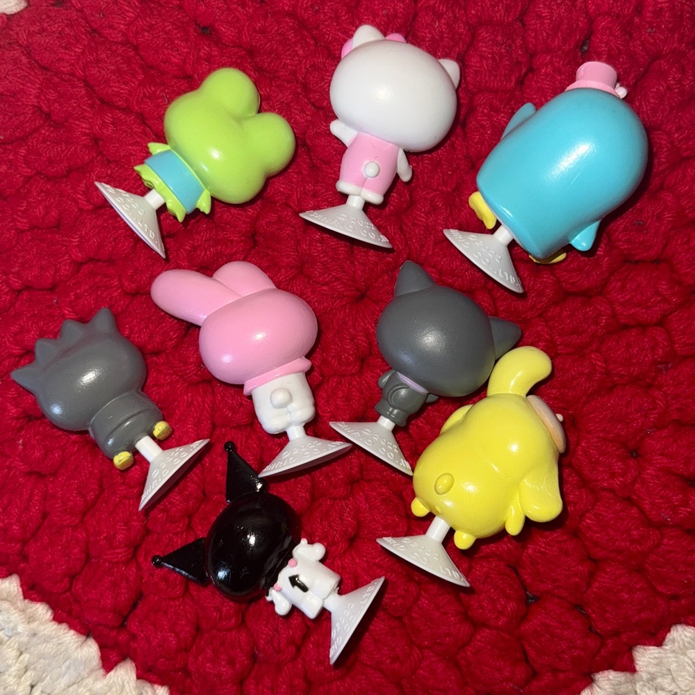 Hello Kitty Suction Cup Toy Set - Picture 3 of 3